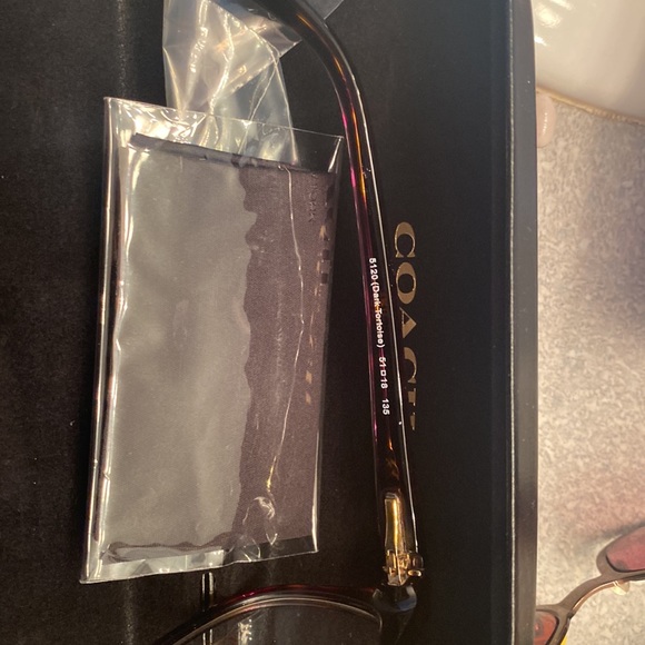 Coach eyeglasses HC6081 dark tortoise - Picture 3 of 4